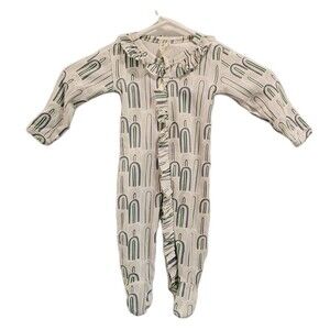 Kate Quinn Organic 6-9 mo Sleep n' Play Footed Romper Rainbow Ruffles Zip Up